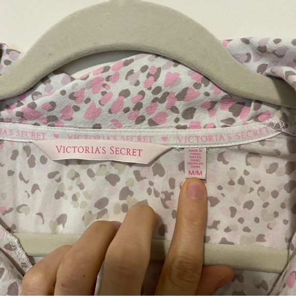 Victoria's Secret Pink and Brown Animal Print Sleep Set Medium - Picture 6 of 12